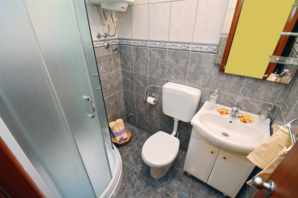 Apartments Dinko Zifra تيفات المظهر الخارجي الصورة