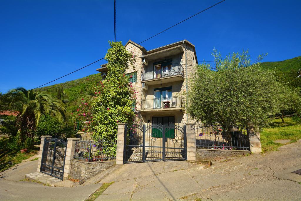 Apartments Dinko Zifra تيفات المظهر الخارجي الصورة